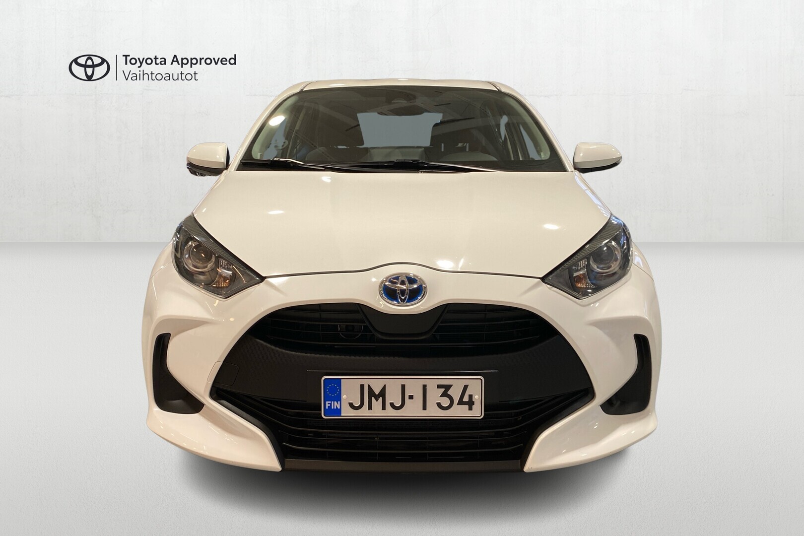 TOYOTA Yaris 2021