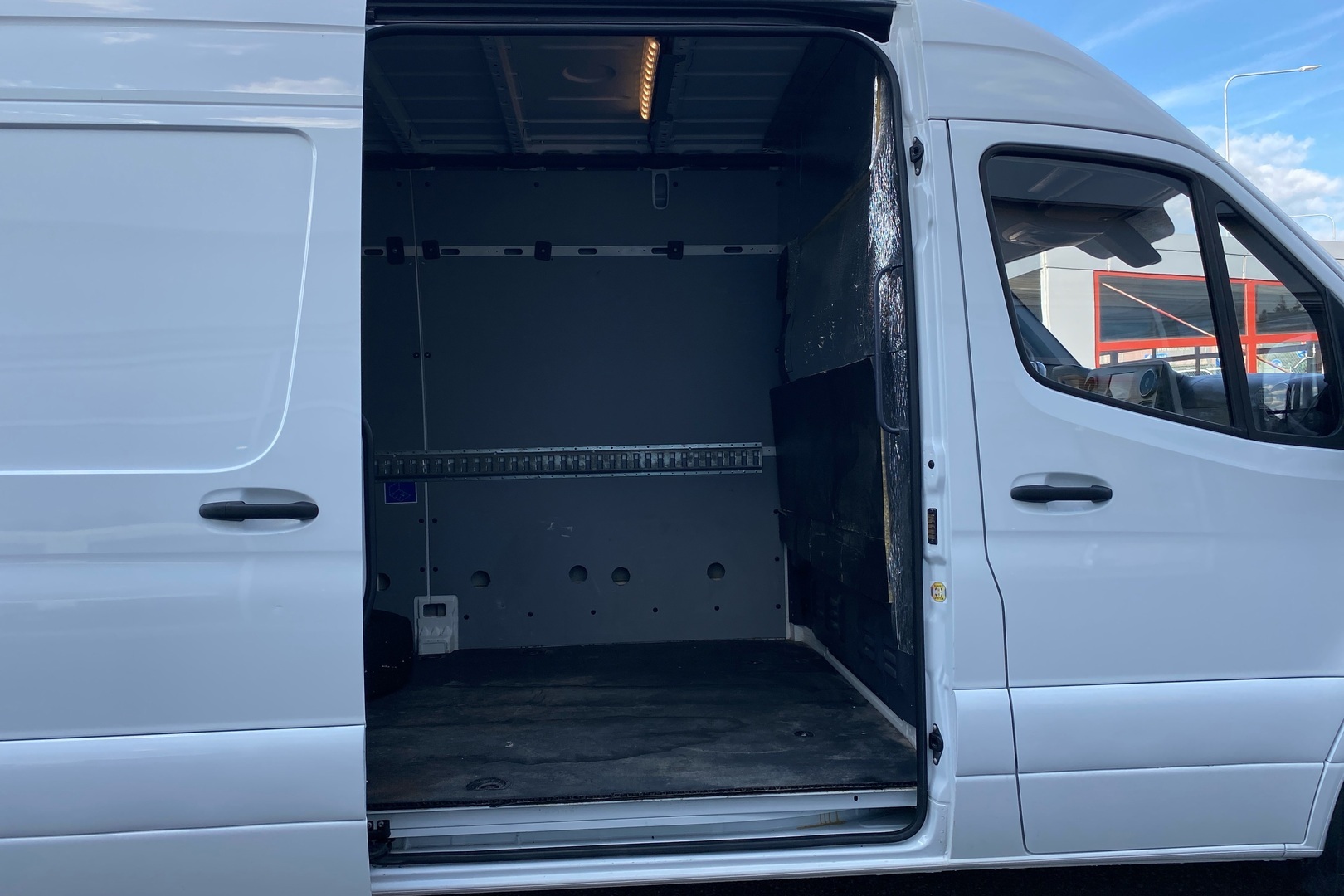 MERCEDES-BENZ Sprinter 2021
