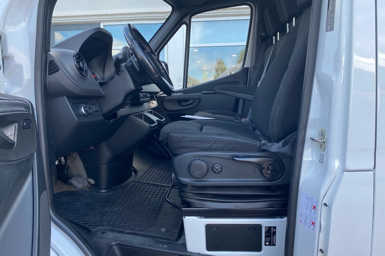 MERCEDES-BENZ Sprinter 2021