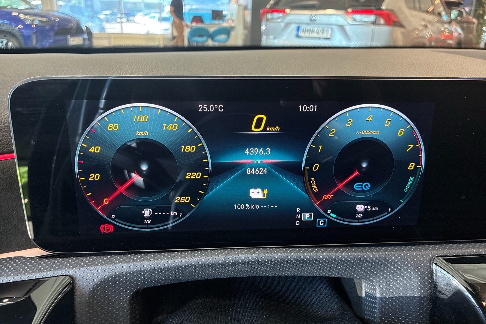 MERCEDES-BENZ A 2021