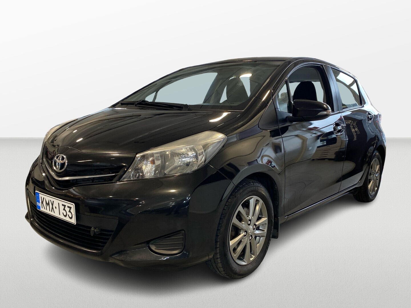 TOYOTA Yaris 2014