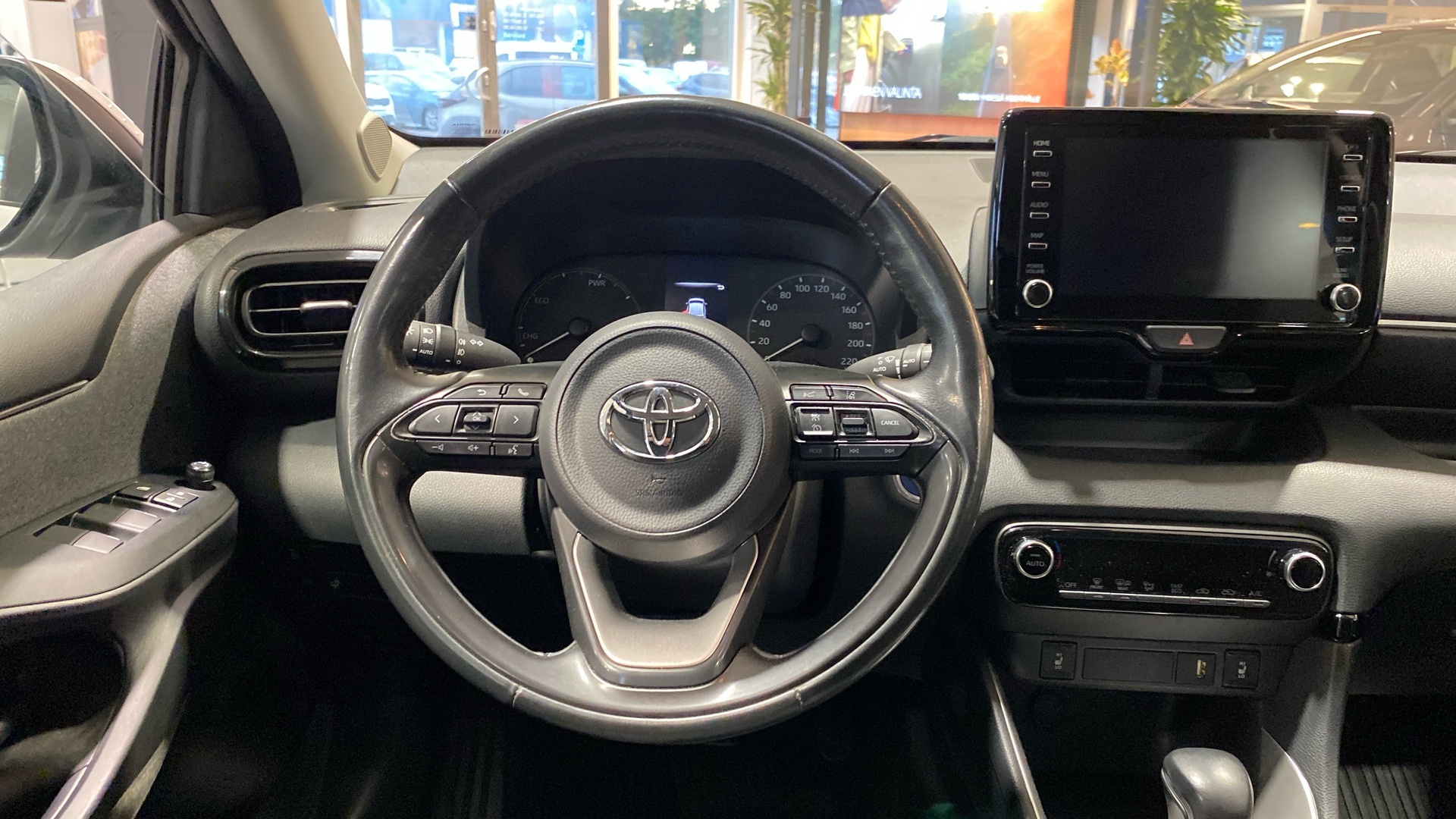 TOYOTA Yaris 2020