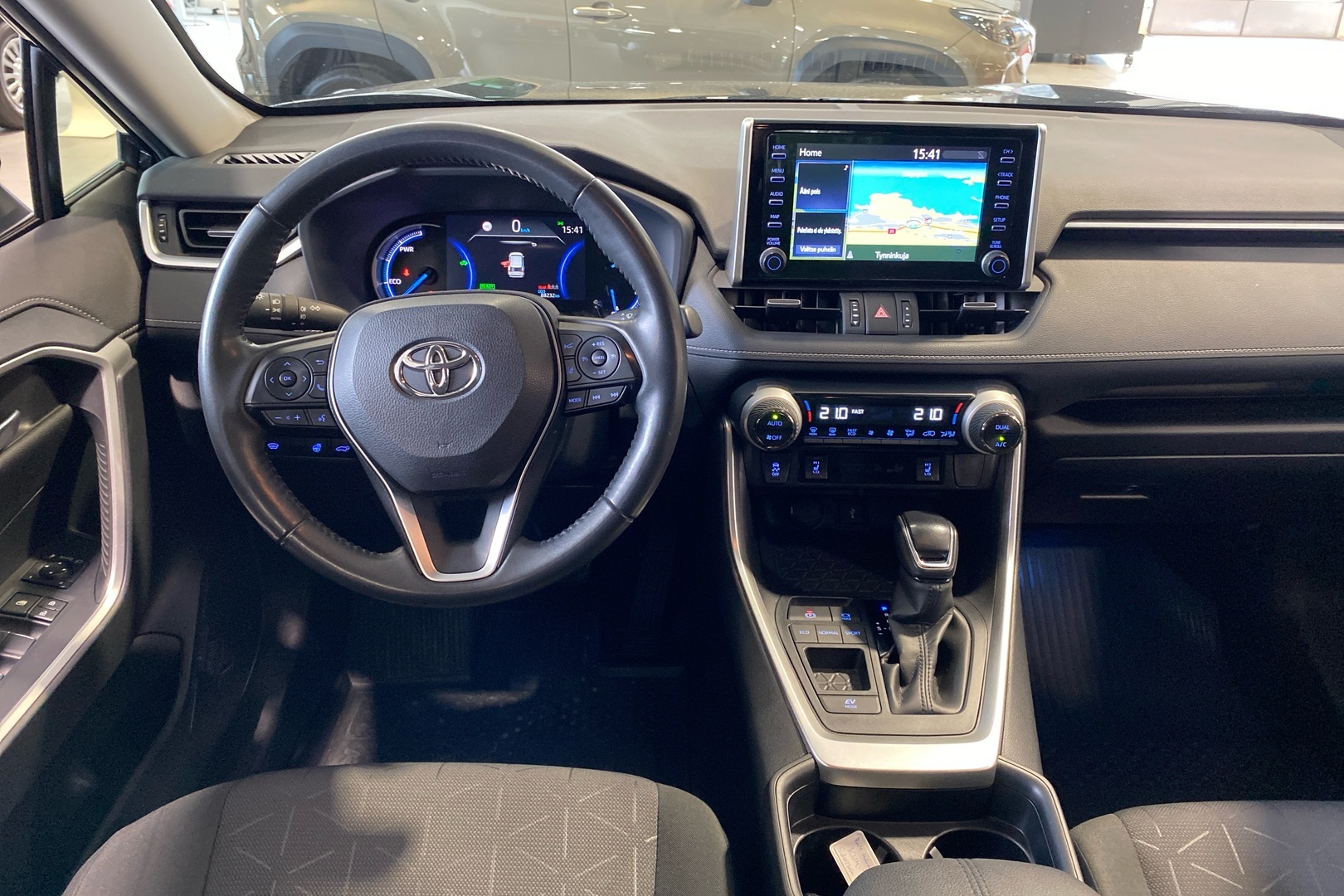 TOYOTA RAV4 2021