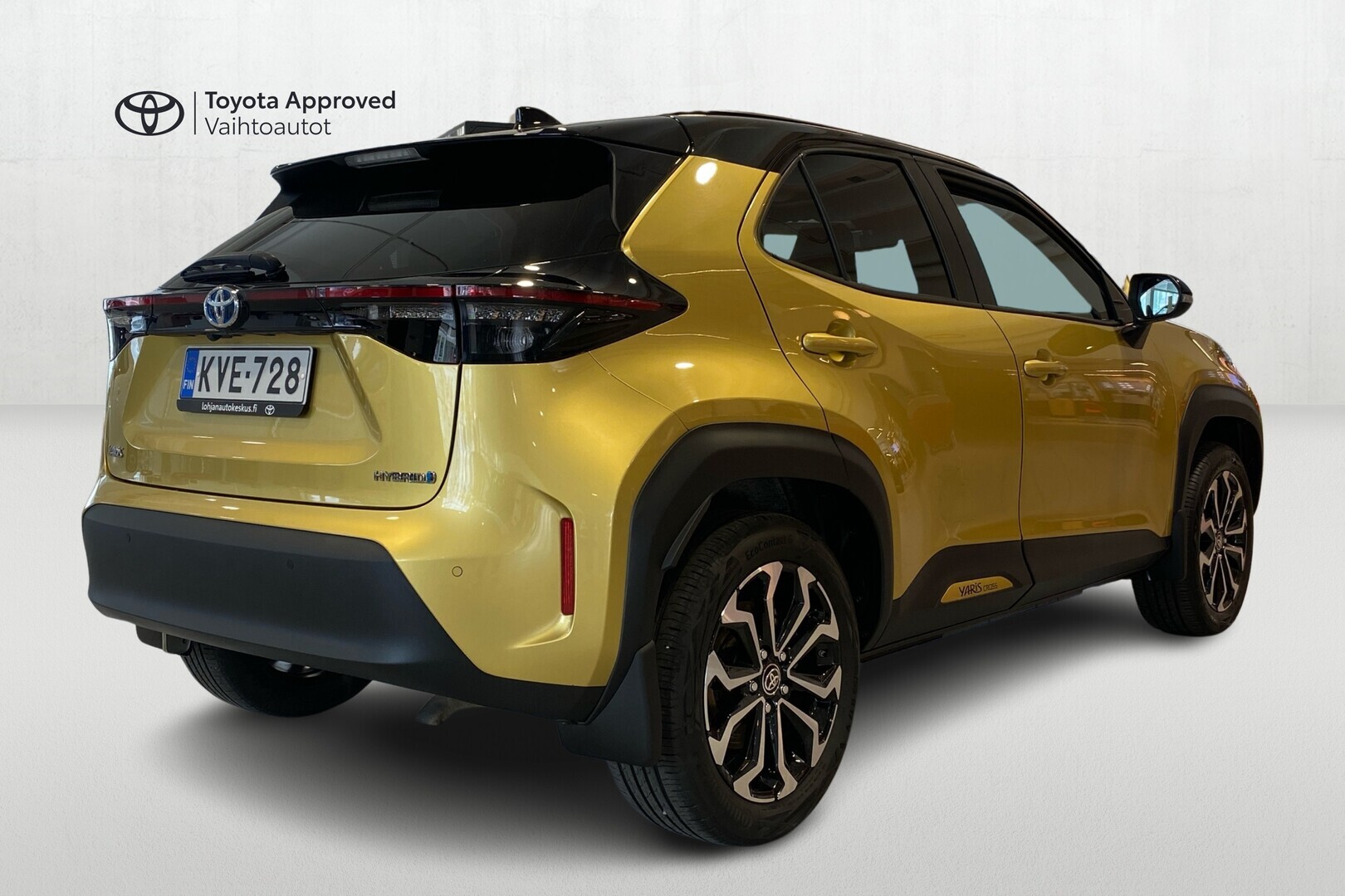 TOYOTA Yaris Cross 2023