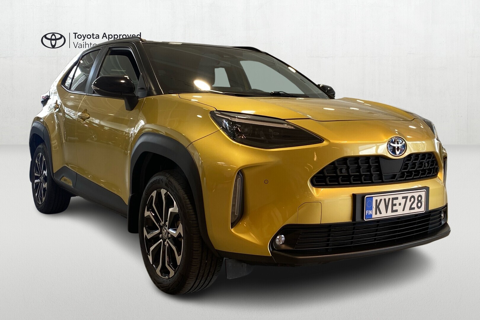 TOYOTA Yaris Cross 2023