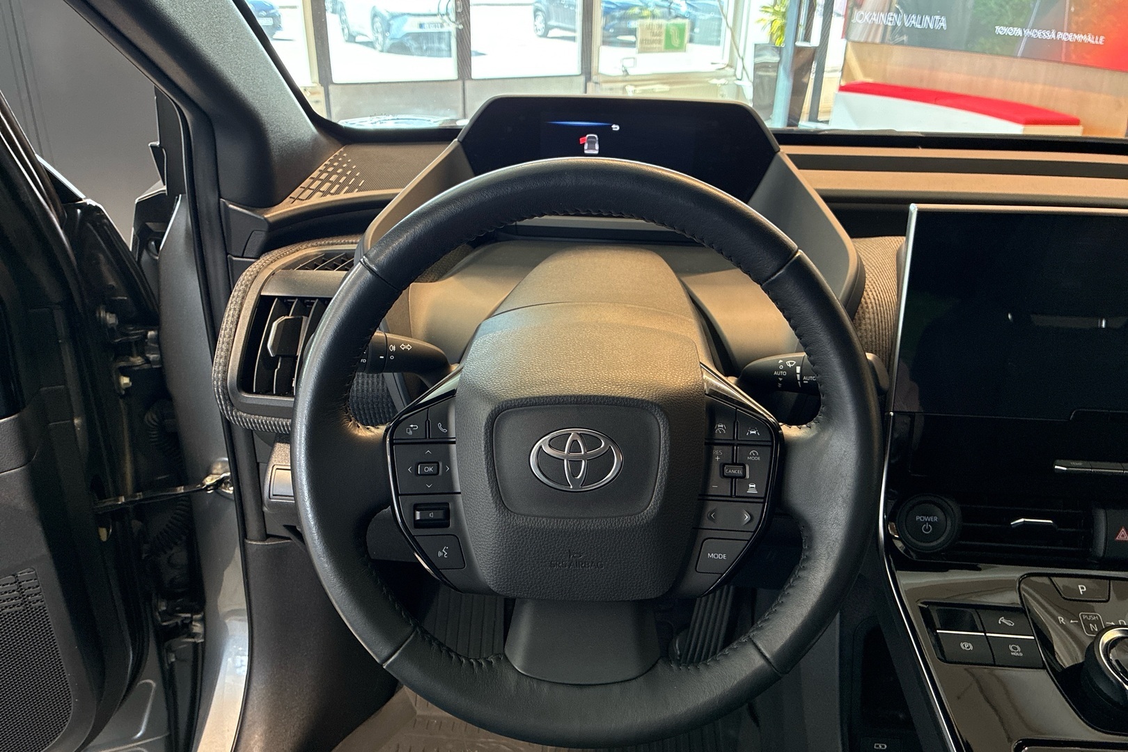 TOYOTA bZ4X 2023