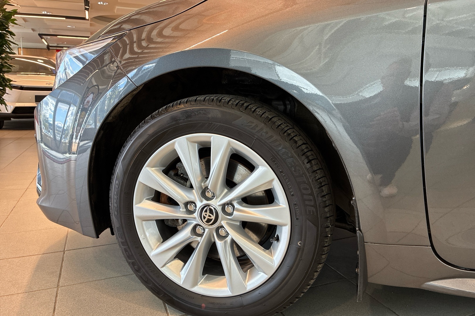 TOYOTA Corolla 2024
