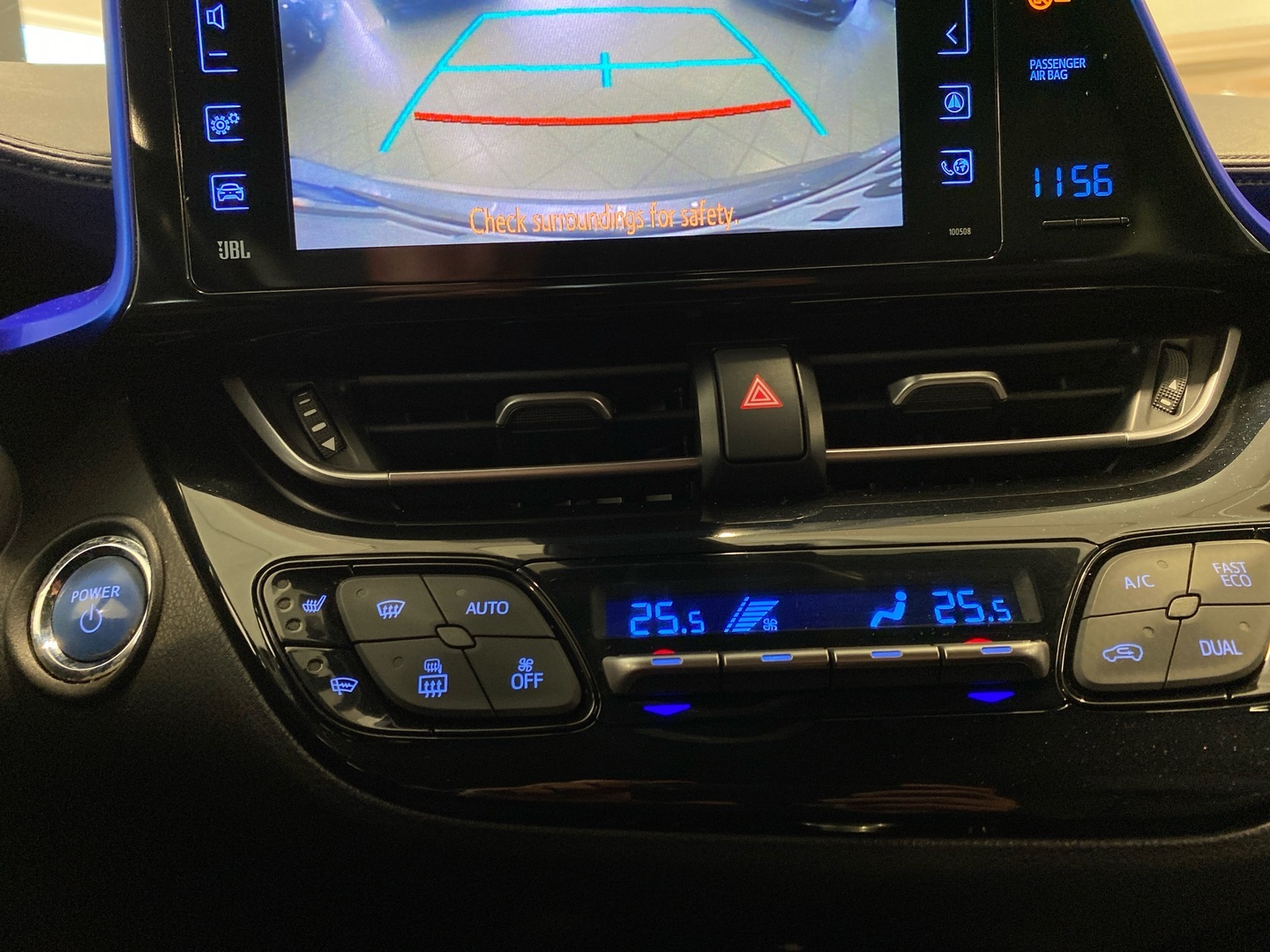 TOYOTA C-HR 2017