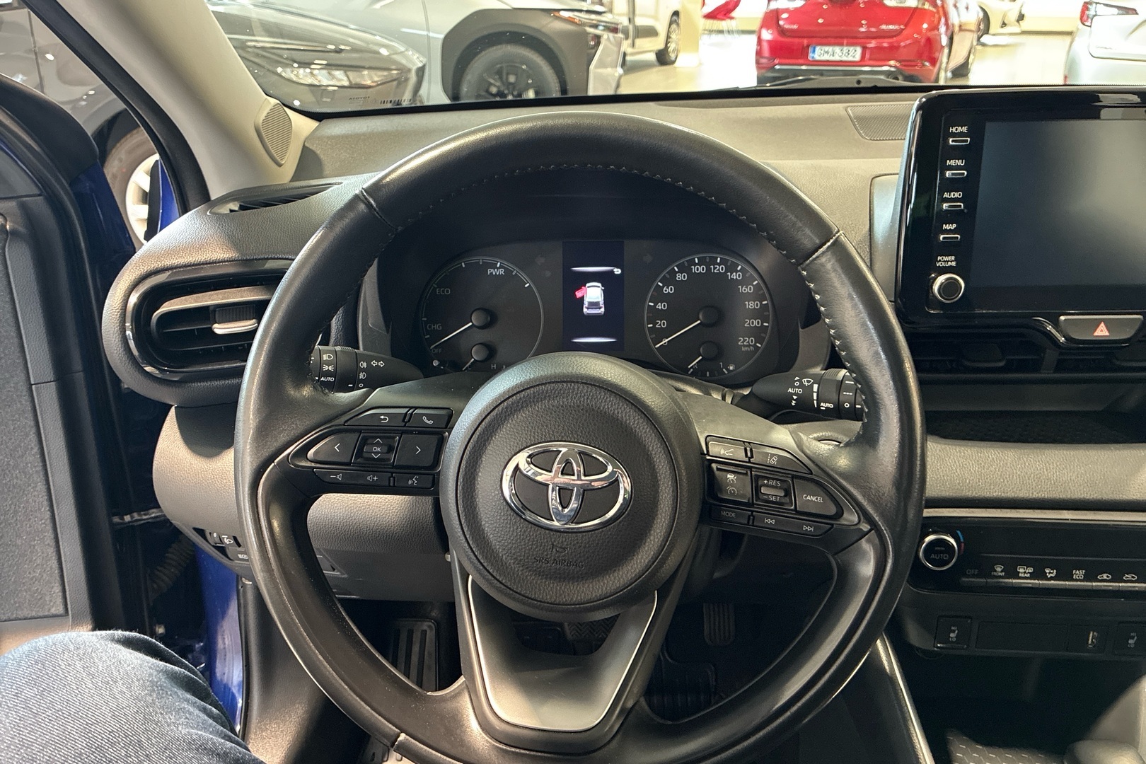 TOYOTA Yaris 2021