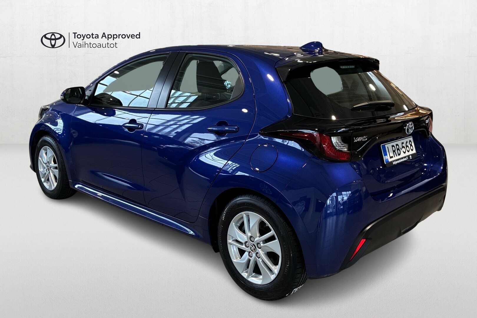 TOYOTA Yaris 2021