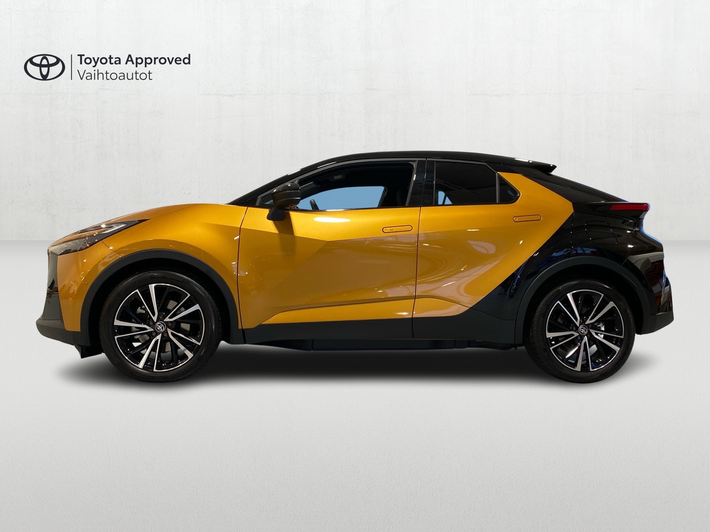 TOYOTA C-HR 2024
