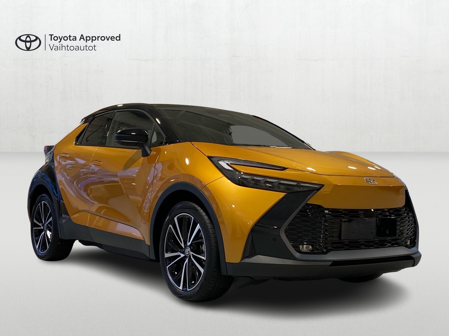 TOYOTA C-HR 2024