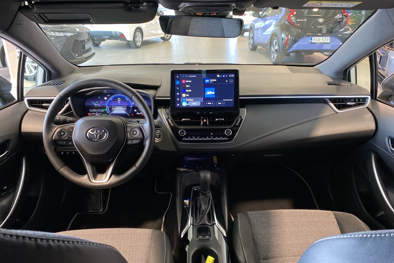 TOYOTA Corolla 2025