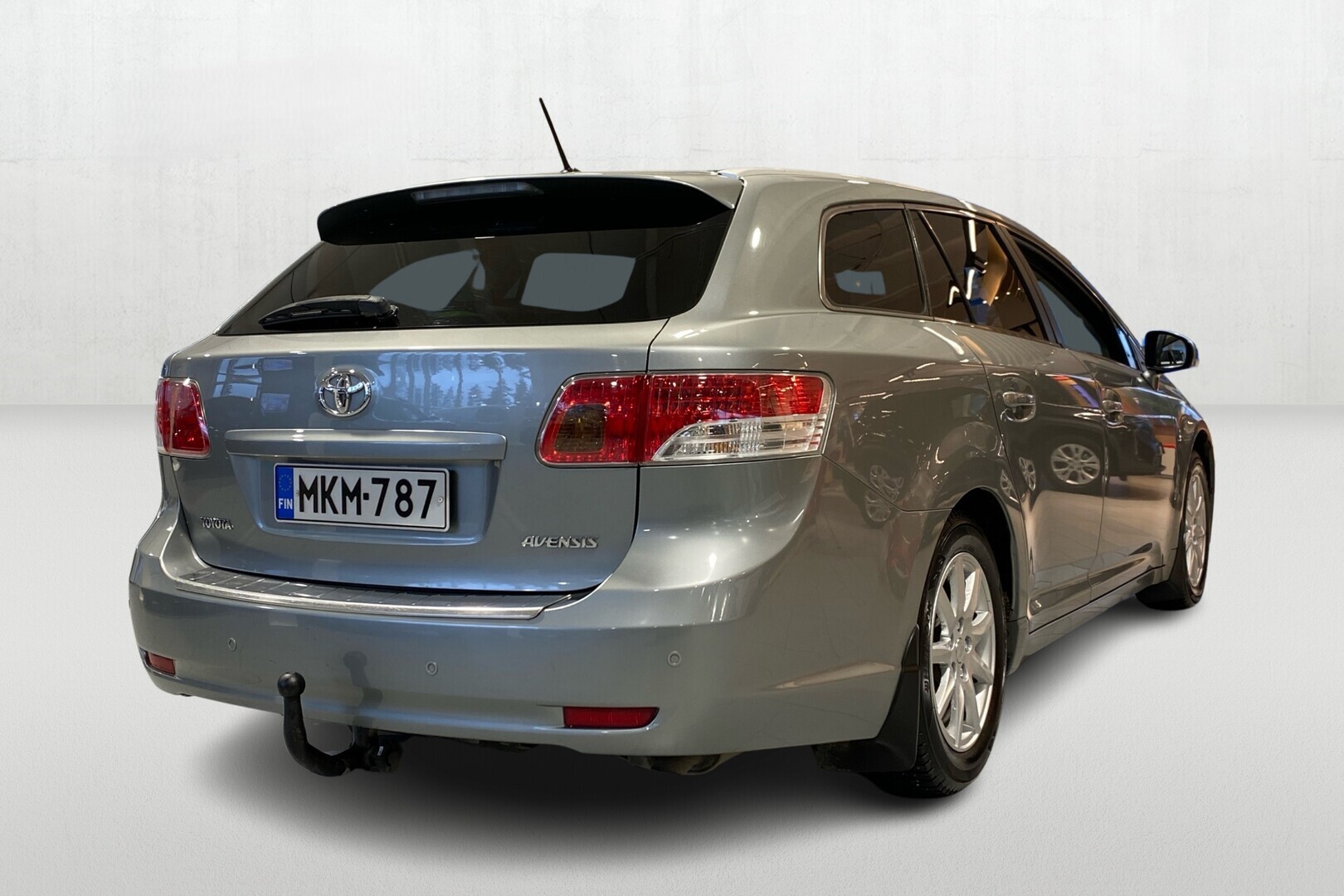 TOYOTA Avensis 2011