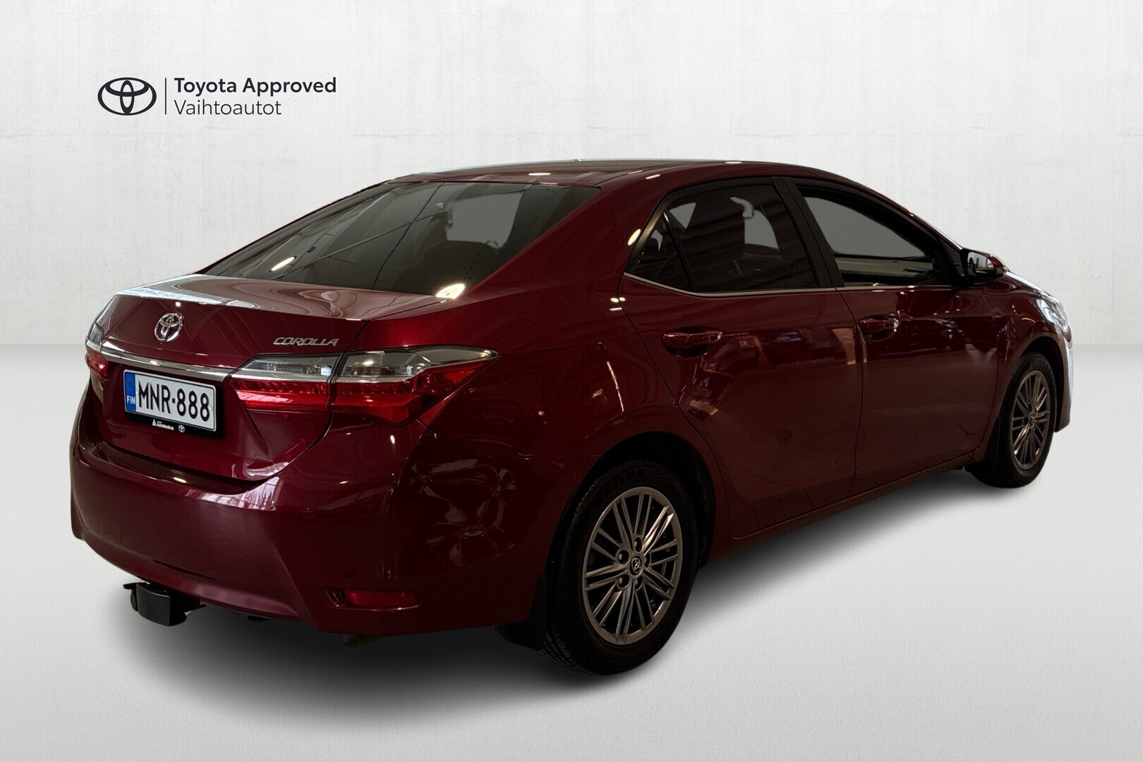 TOYOTA Corolla 2018
