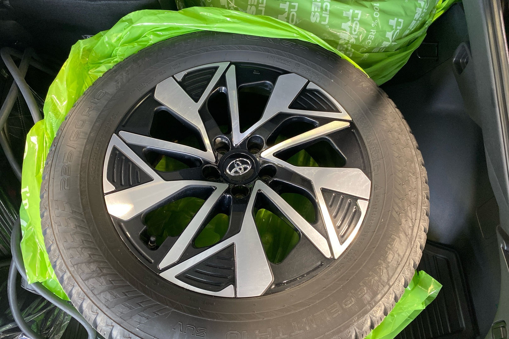 TOYOTA bZ4X 2022