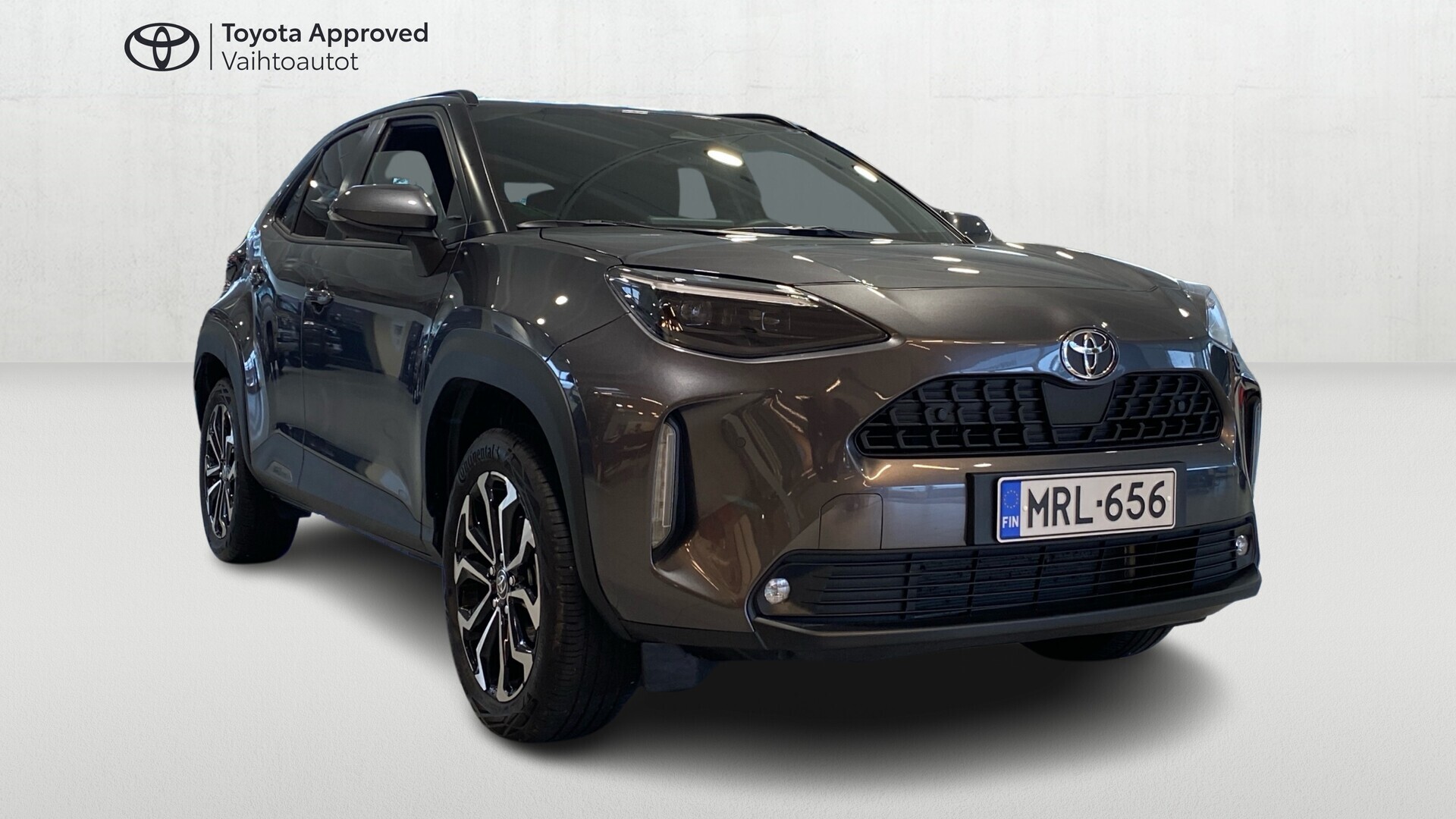 TOYOTA Yaris Cross 2025