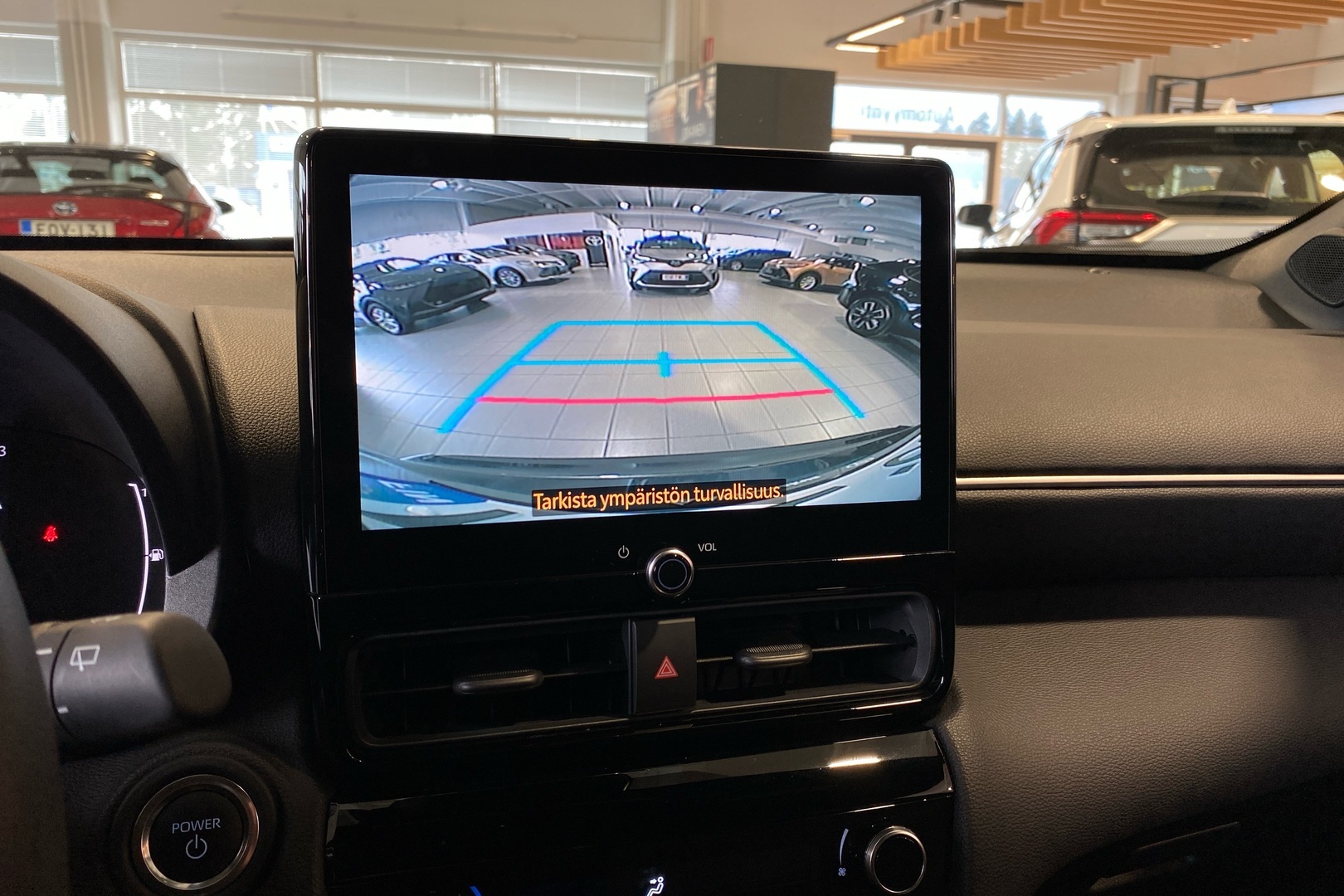 TOYOTA Yaris Cross 2025