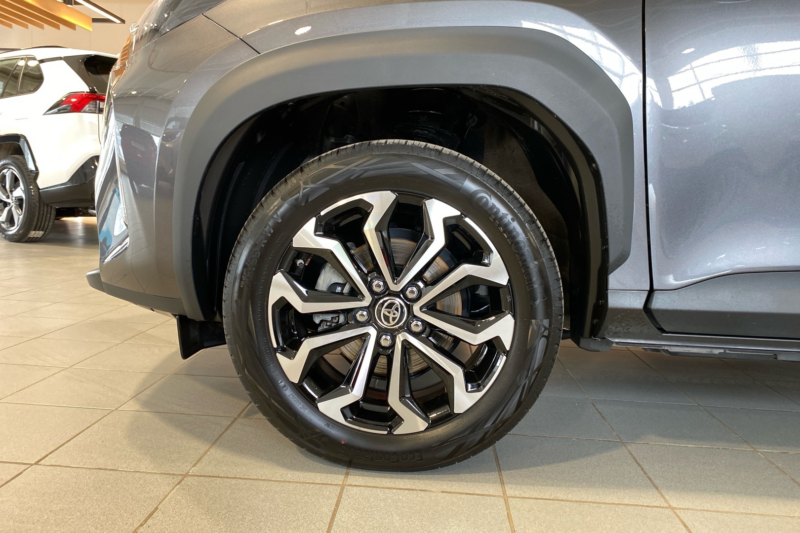 TOYOTA Yaris Cross 2025