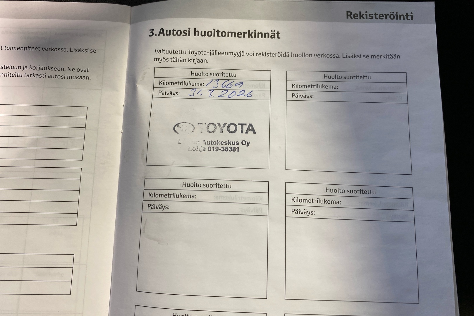 TOYOTA Yaris Cross 2025