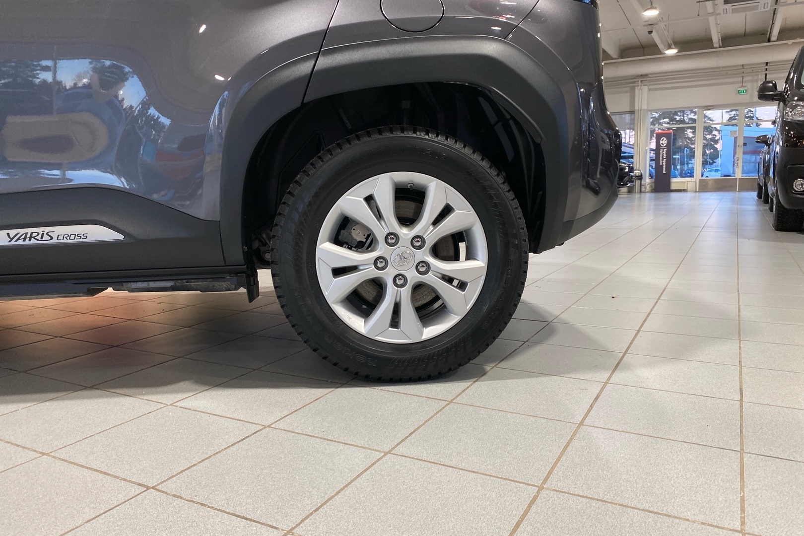 TOYOTA Yaris Cross 2025