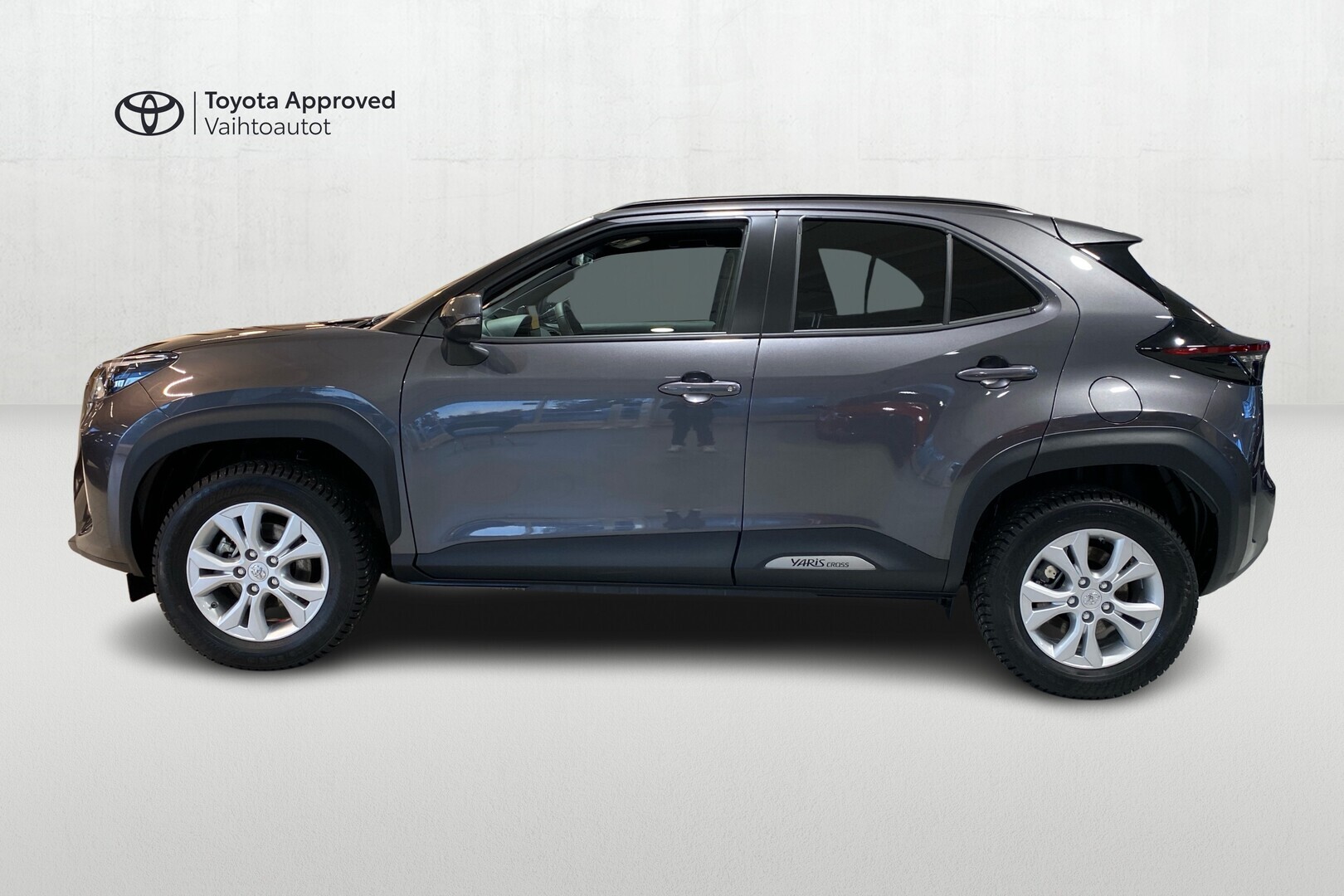 TOYOTA Yaris Cross 2025