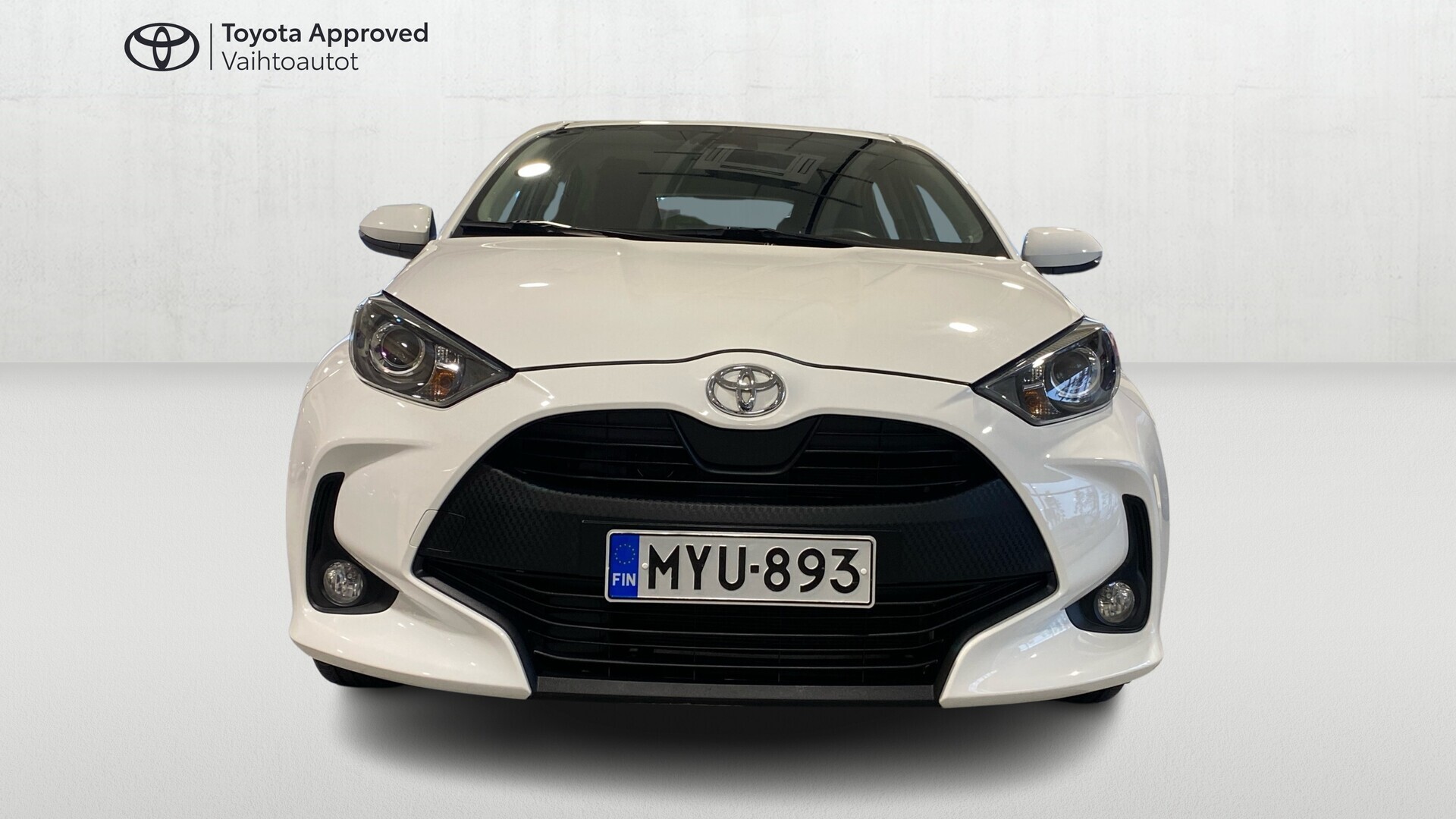 TOYOTA Yaris 2021