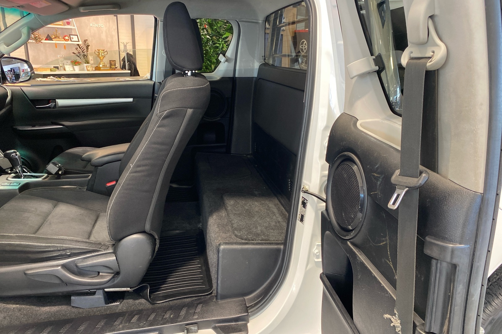 TOYOTA Hilux 2021