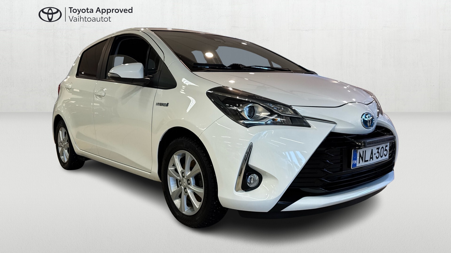 TOYOTA Yaris 2019