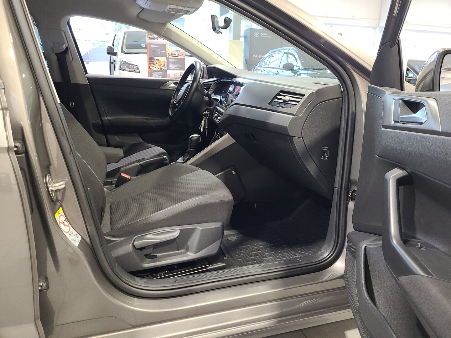 VOLKSWAGEN Polo 2018