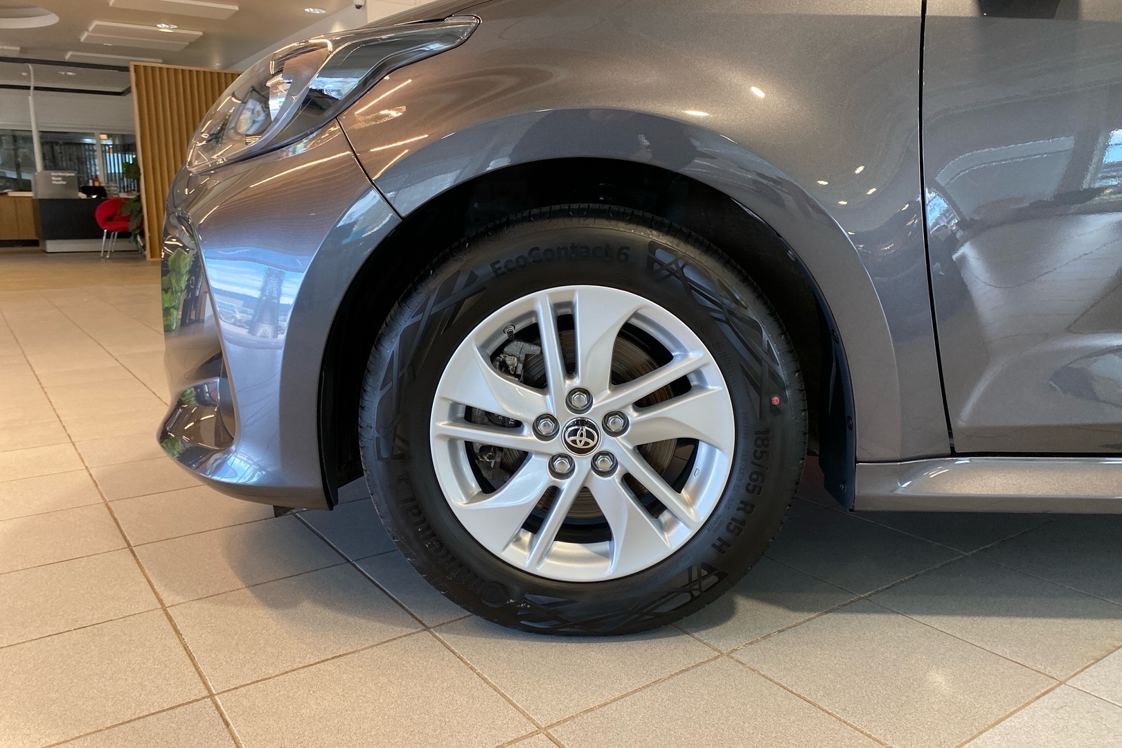 TOYOTA Yaris 2023