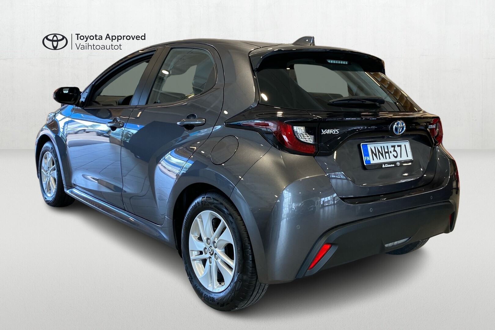 TOYOTA Yaris 2023