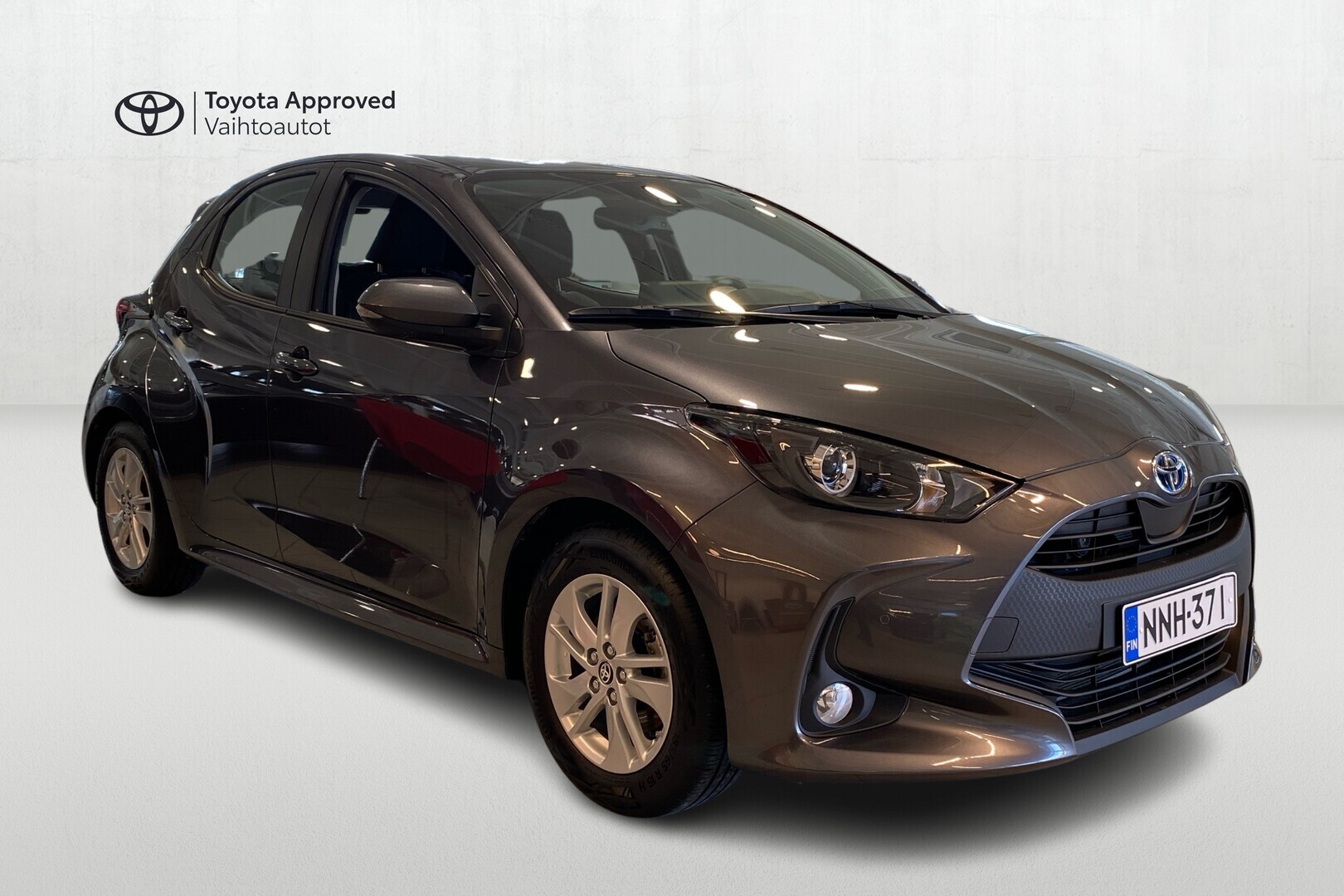 TOYOTA Yaris 2023
