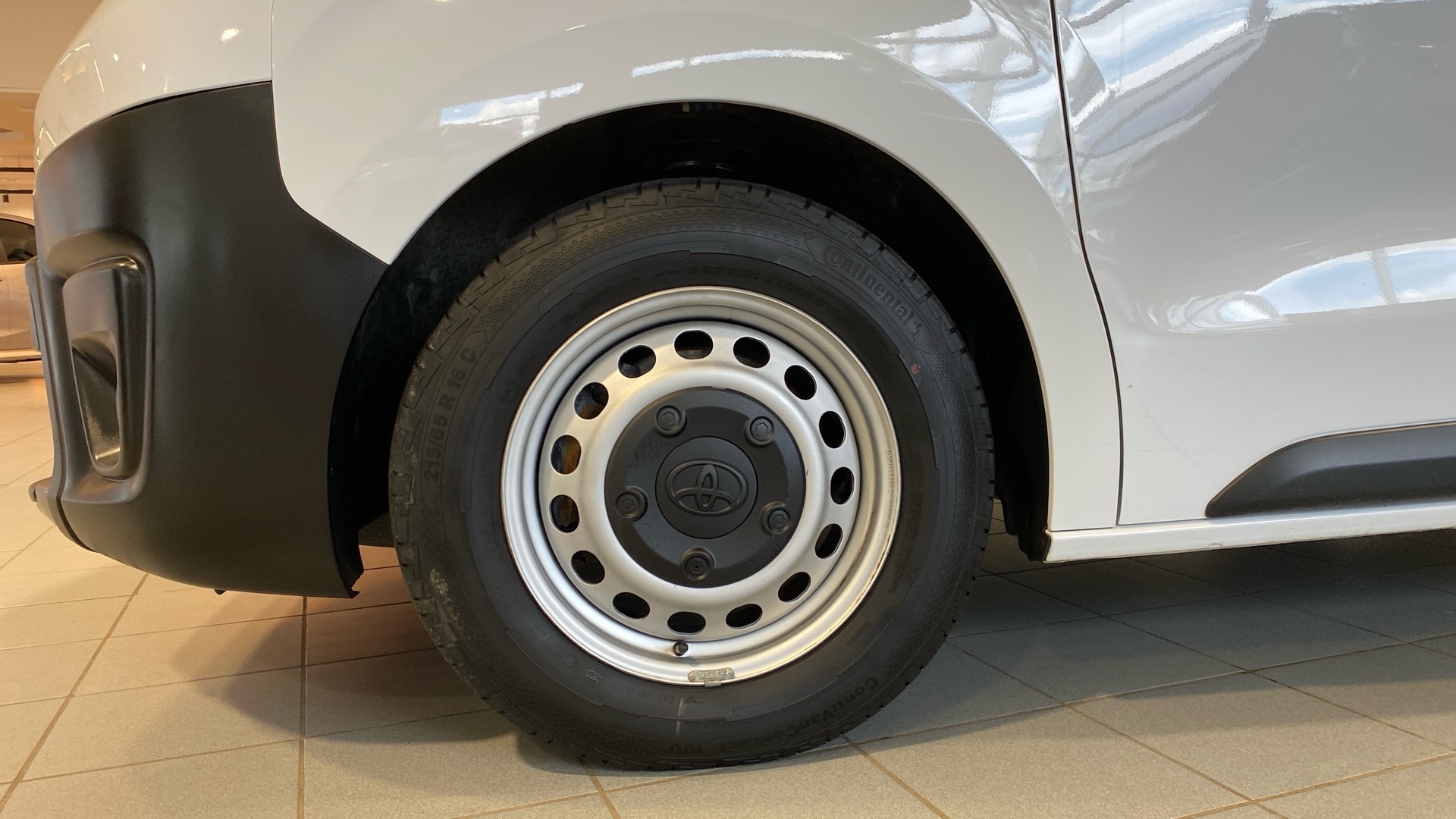 TOYOTA PROACE 2024