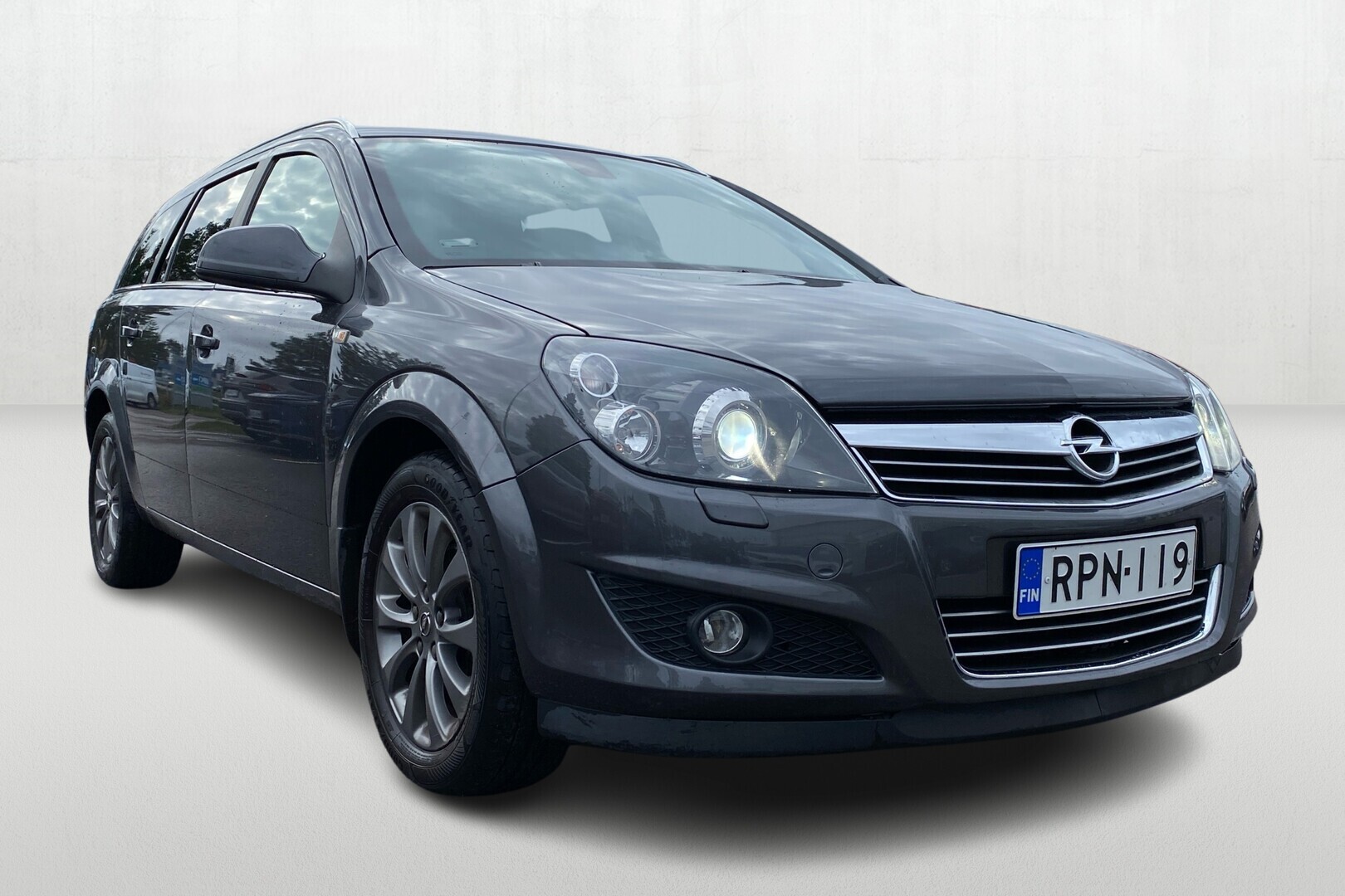 OPEL Astra 2010