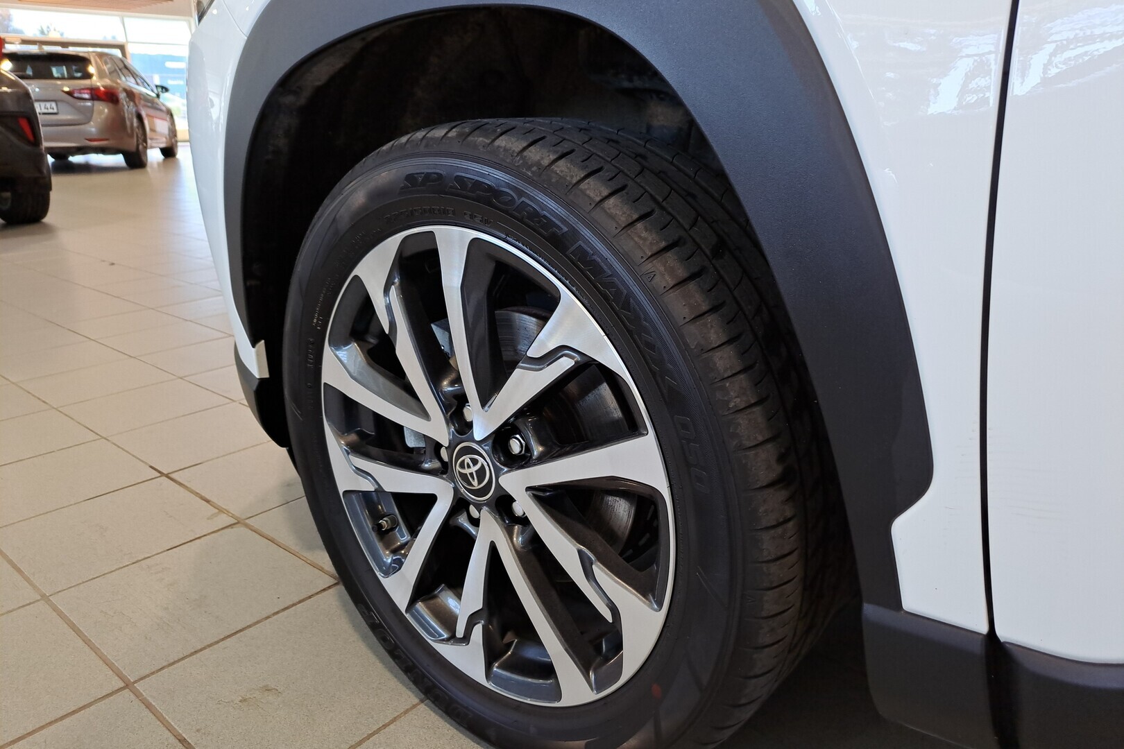 TOYOTA Corolla Cross 2023