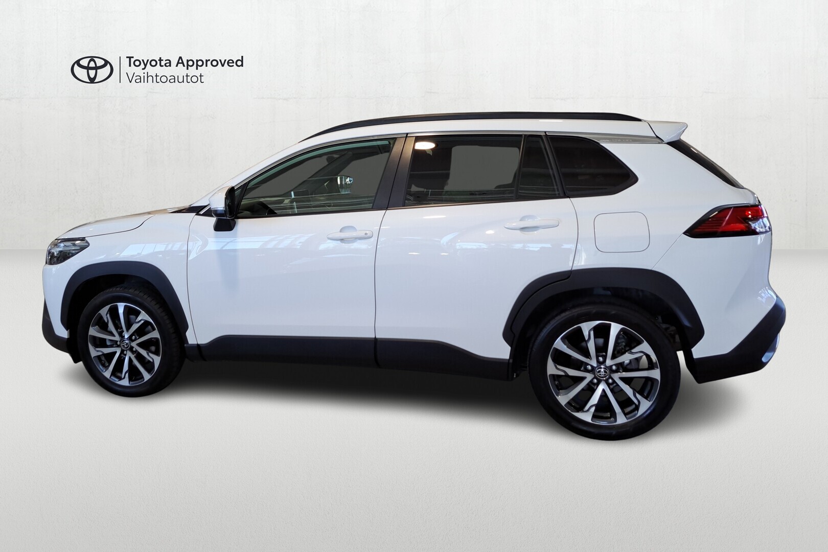 TOYOTA Corolla Cross 2023
