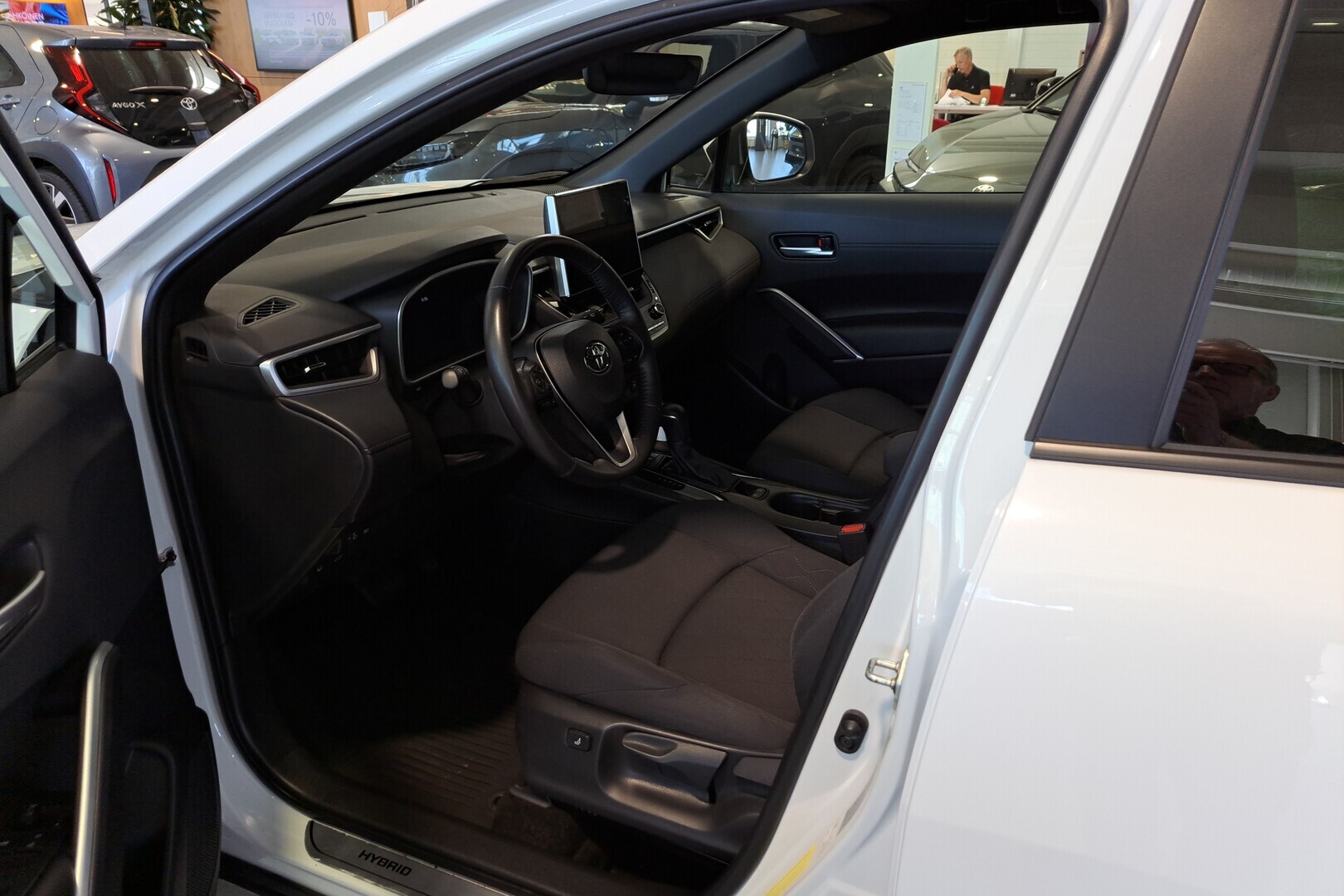 TOYOTA Corolla Cross 2023
