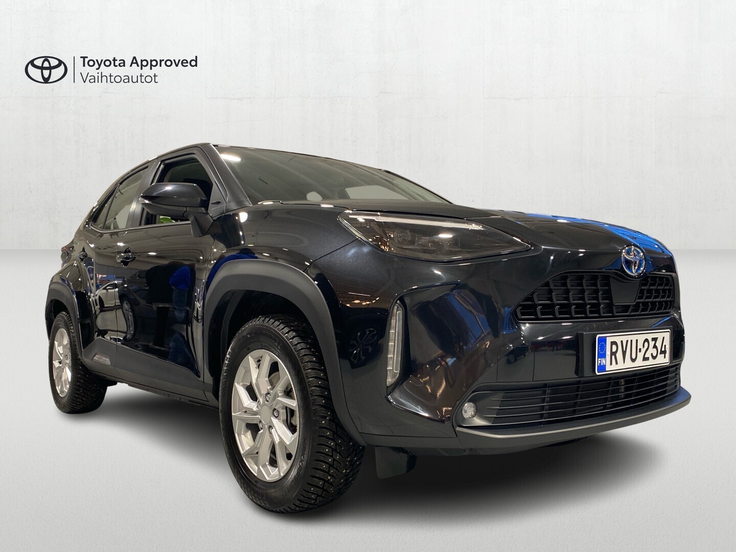 TOYOTA Yaris Cross 2024