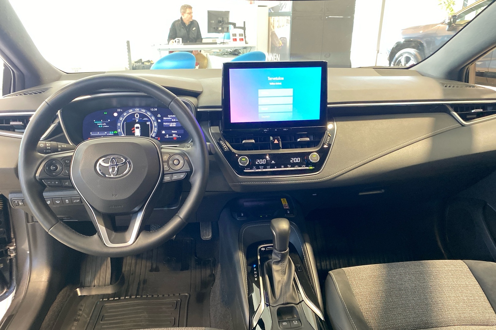 TOYOTA COROLLA 2025