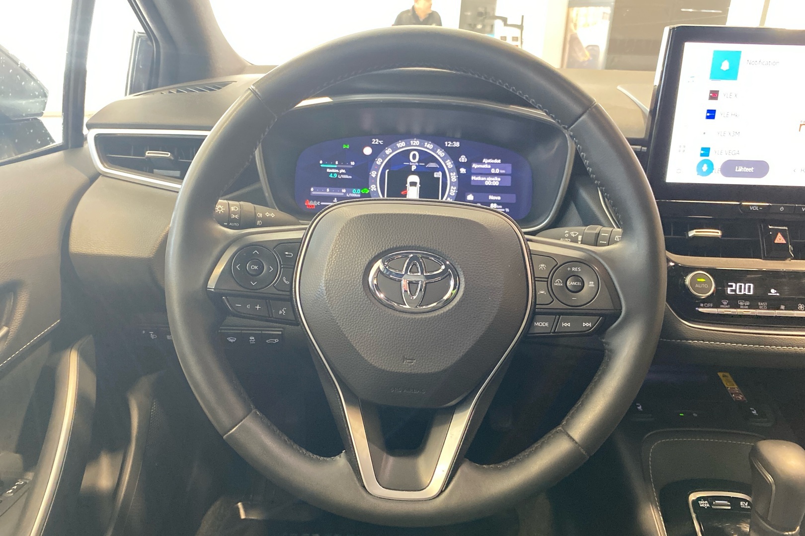 TOYOTA COROLLA 2025