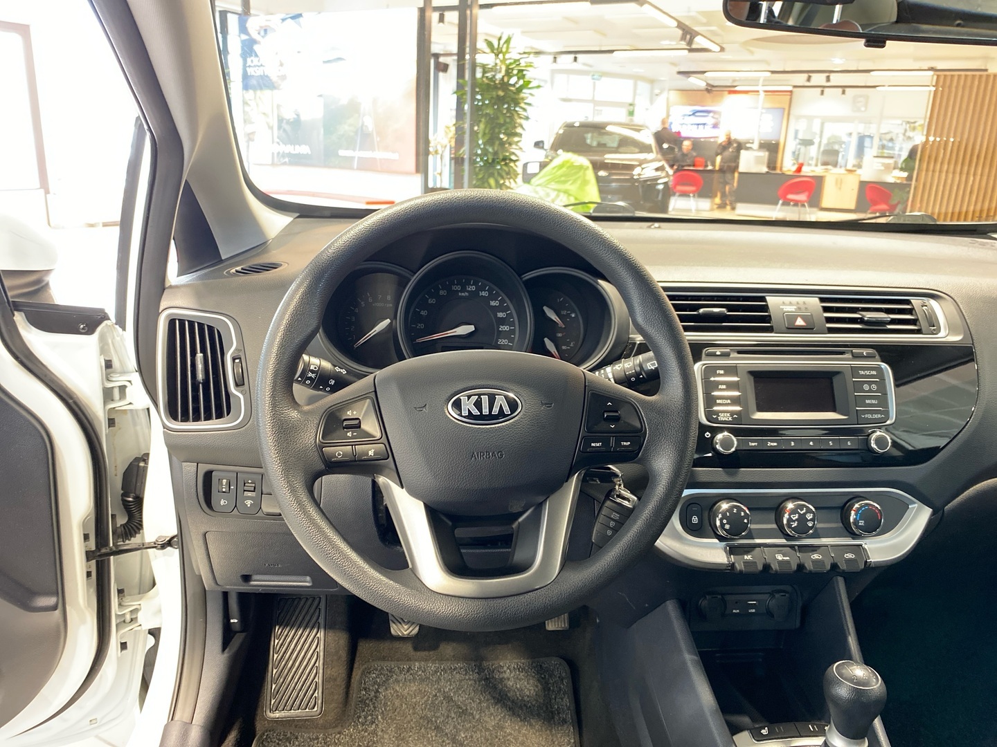 KIA Rio 2015