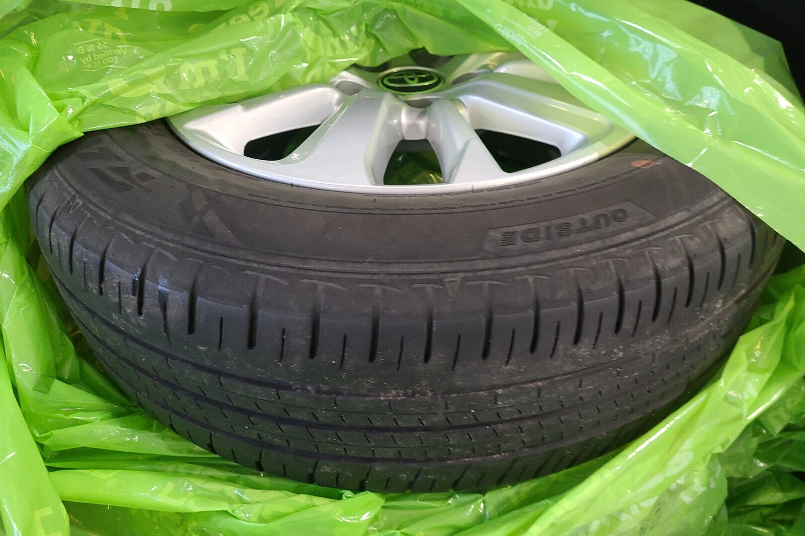 TOYOTA Yaris Cross 2023