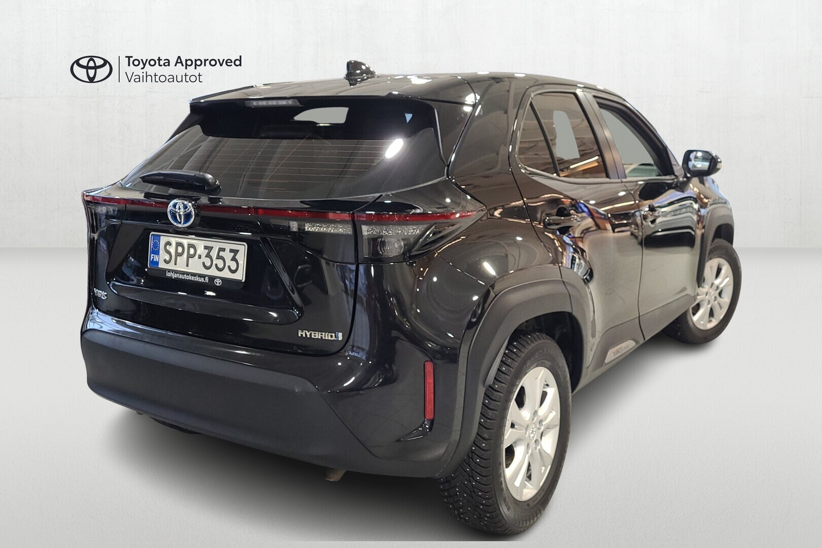 TOYOTA Yaris Cross 2023