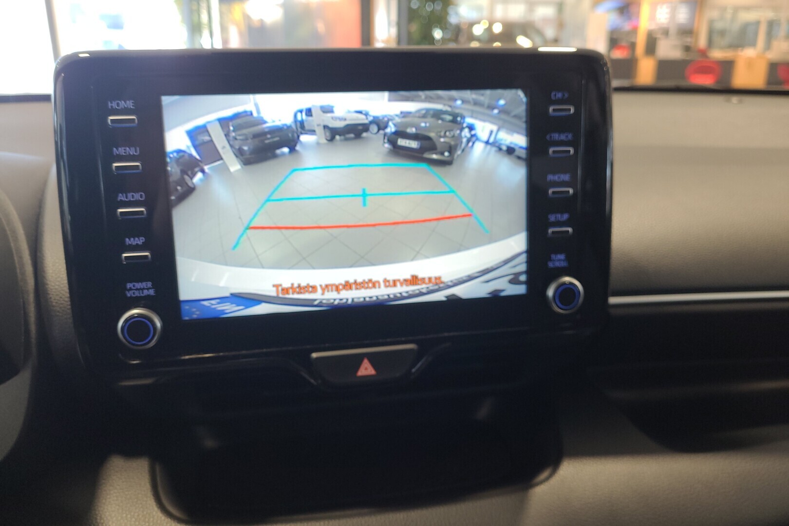 TOYOTA Yaris 2021