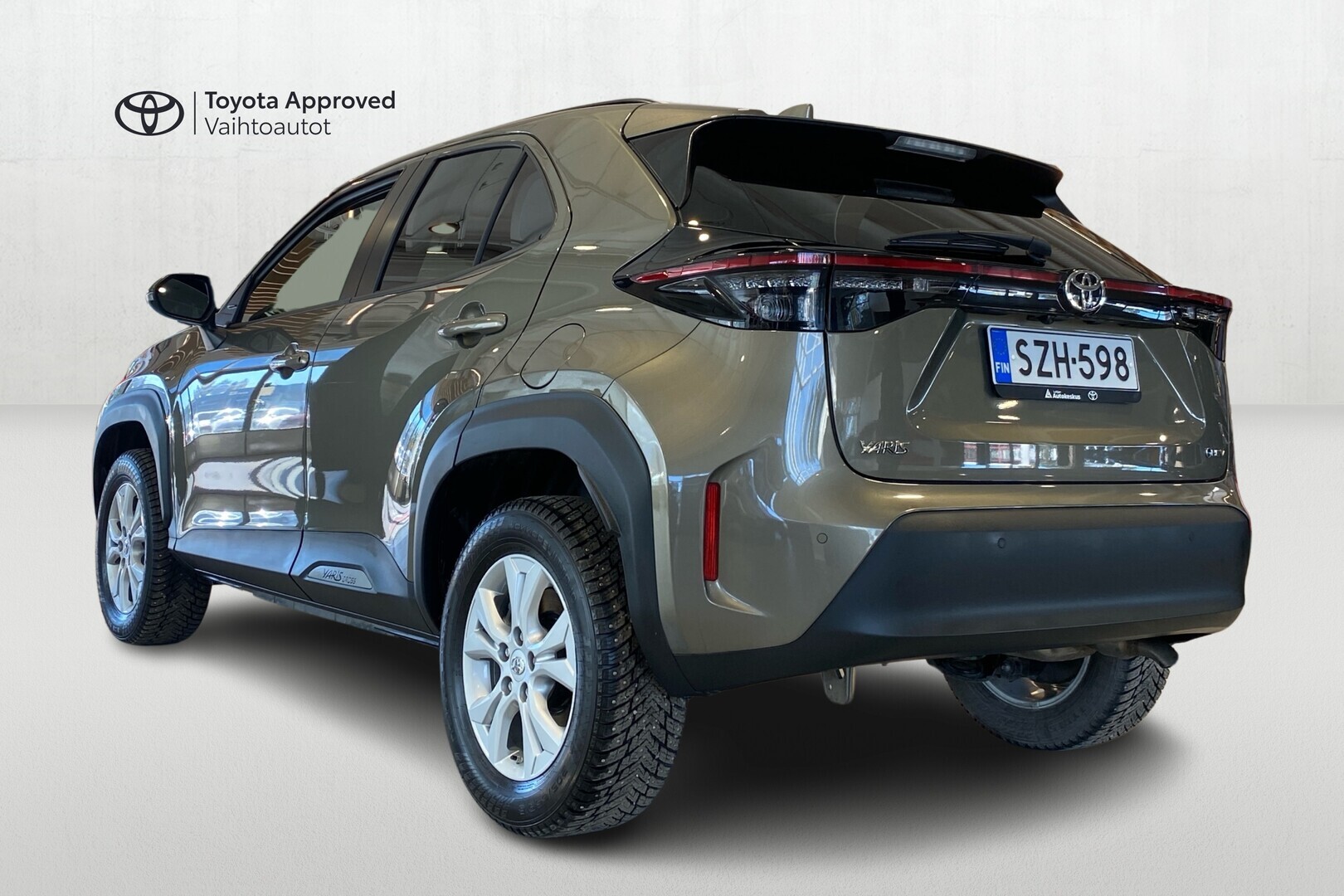 TOYOTA Yaris Cross 2025