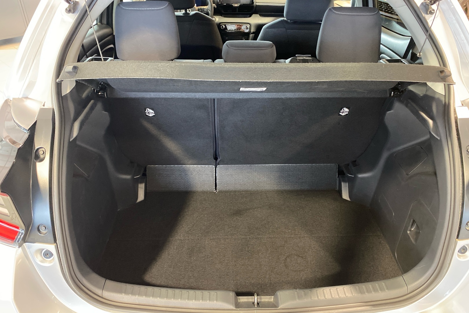 TOYOTA YARIS 2025