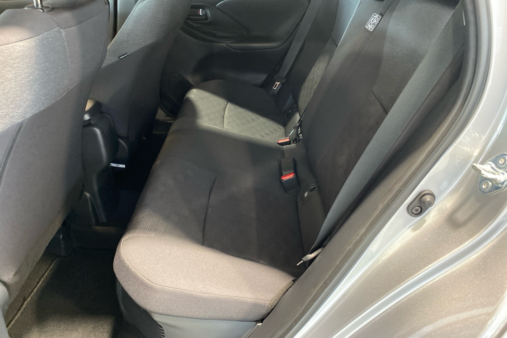 TOYOTA YARIS 2025