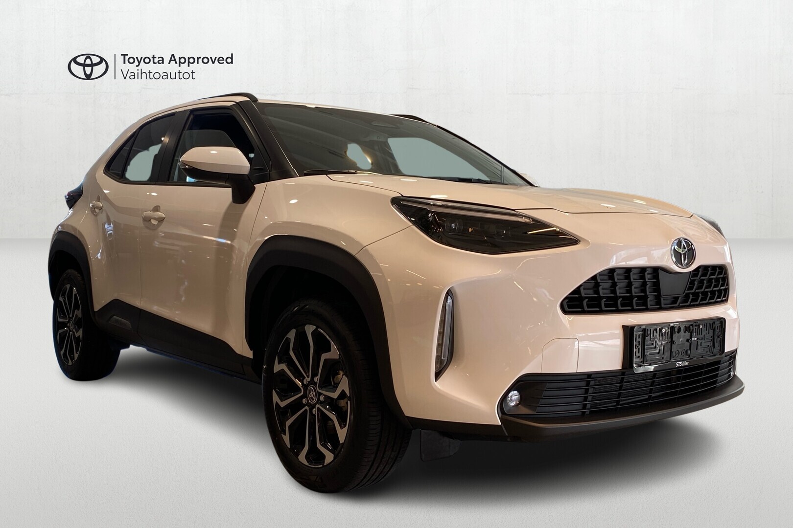 TOYOTA Yaris Cross 2025