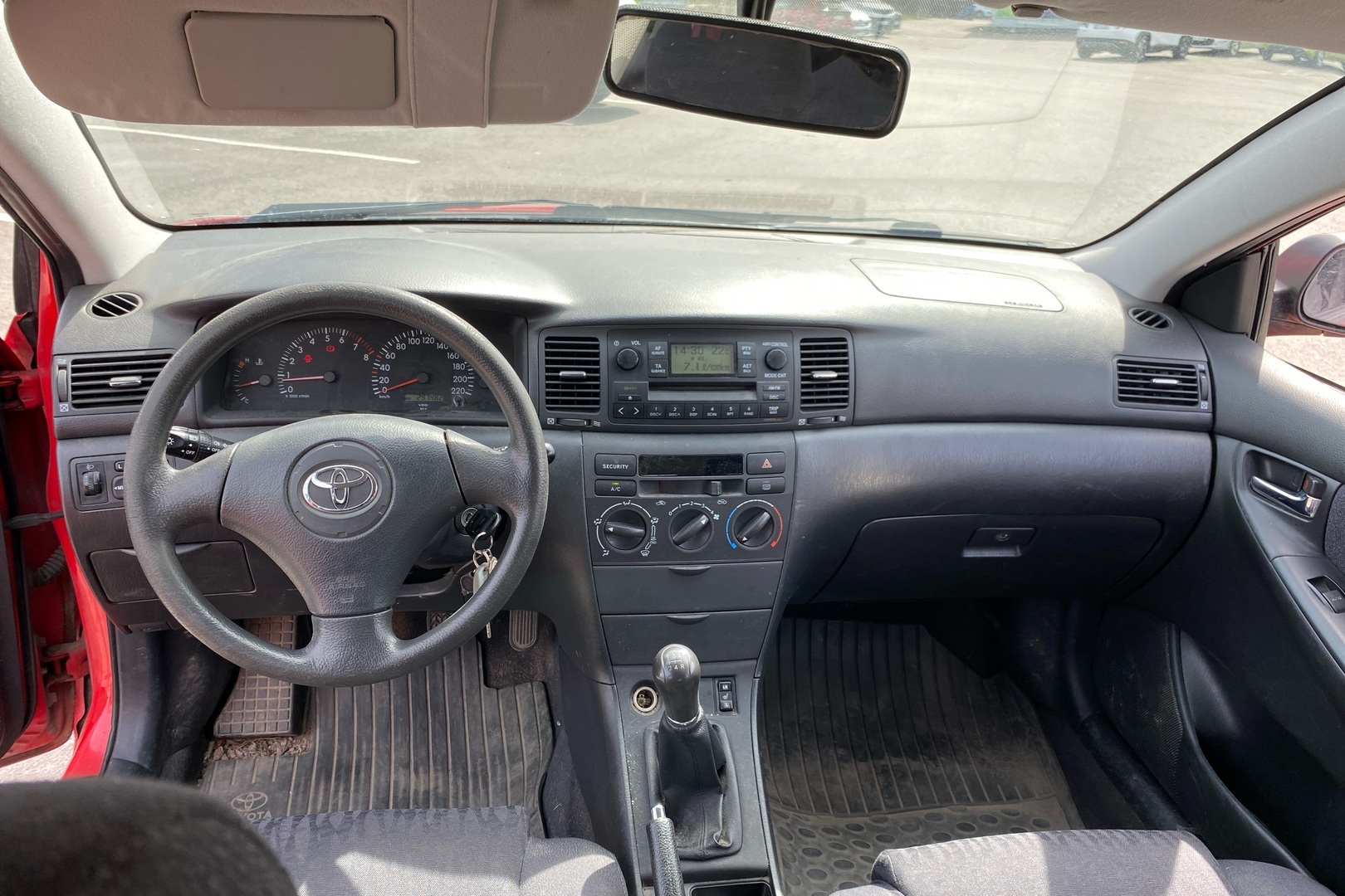 TOYOTA Corolla 2003